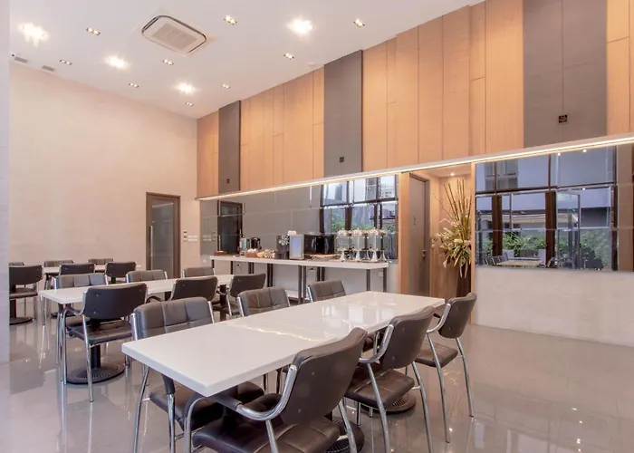 Kepler Hotel 4*